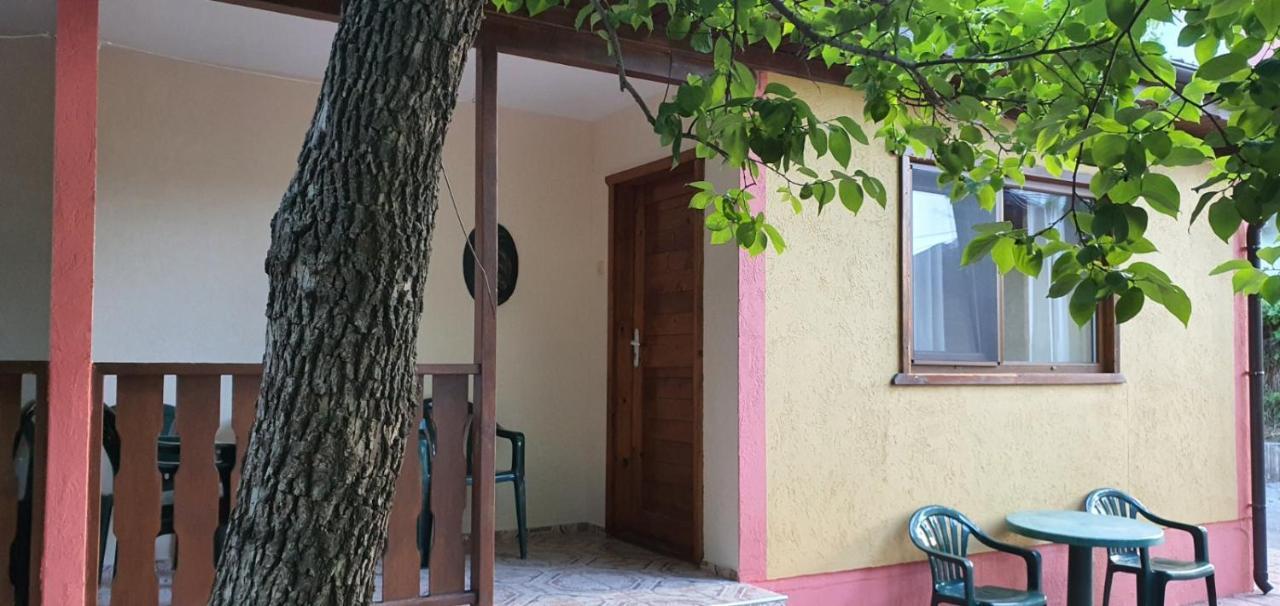 Villas Chinara Kranevo Buitenkant foto